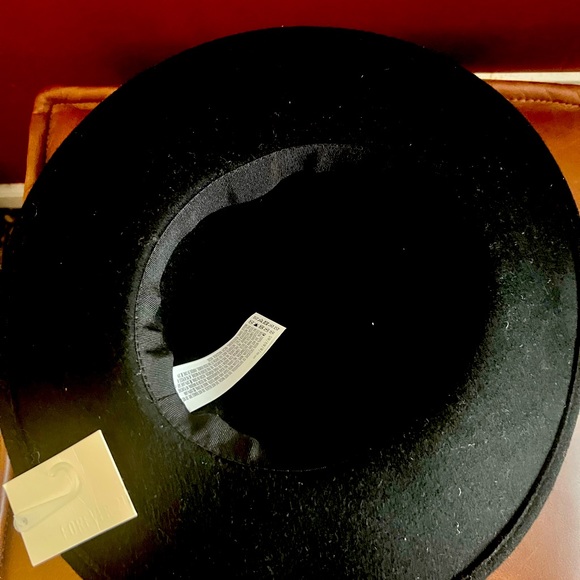 5 Forever 21 Hats for $45 Sale - Picture 9 of 16